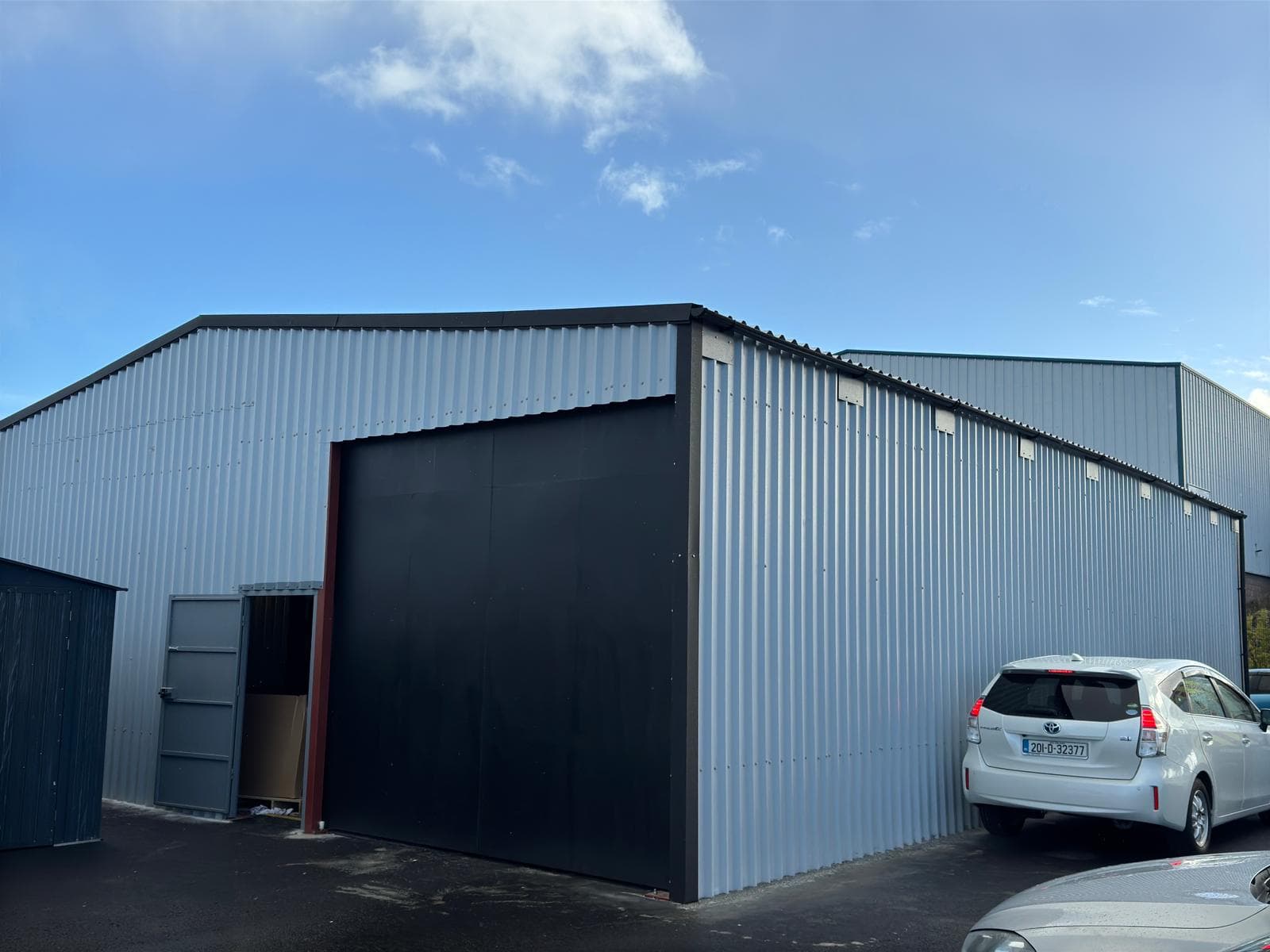 Hadi Motors gallery image 2